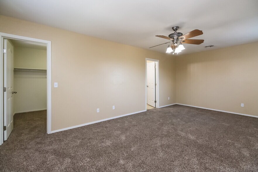 Building Photo - 11178 W Baden St