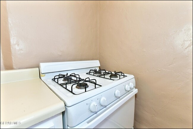 Building Photo - 8058 Gilbert Dr