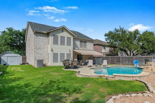 Building Photo - 1117 Del Roy Dr
