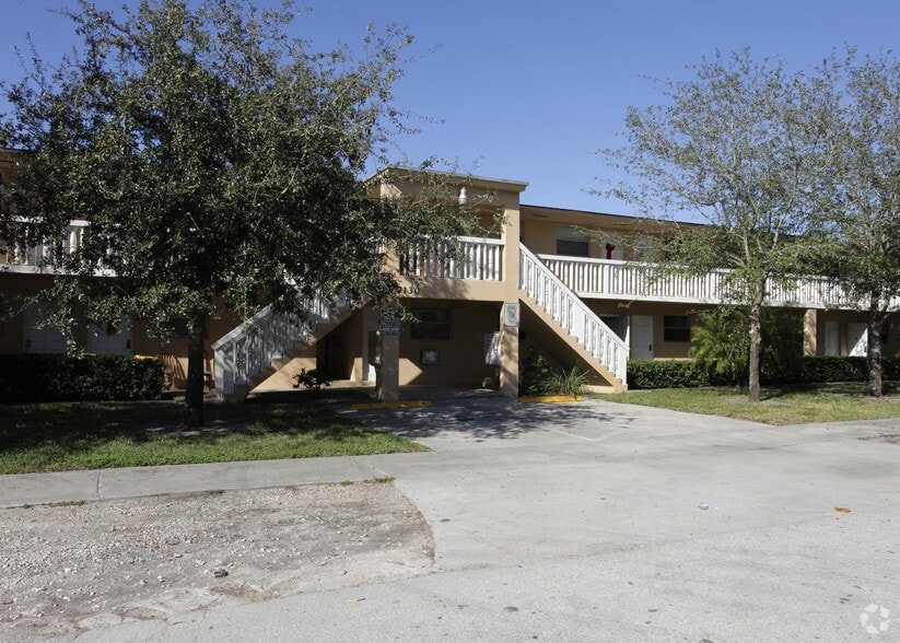 Building Photo - Las Brisas Del Caribe