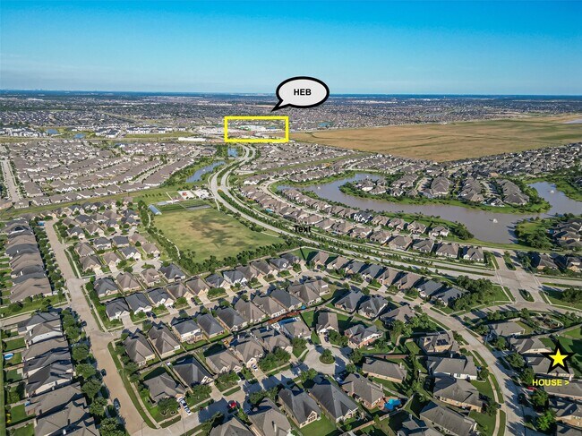 Building Photo - 30534 Night Heron Ln