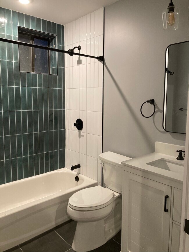 Building Photo - 61 Conchester Rd