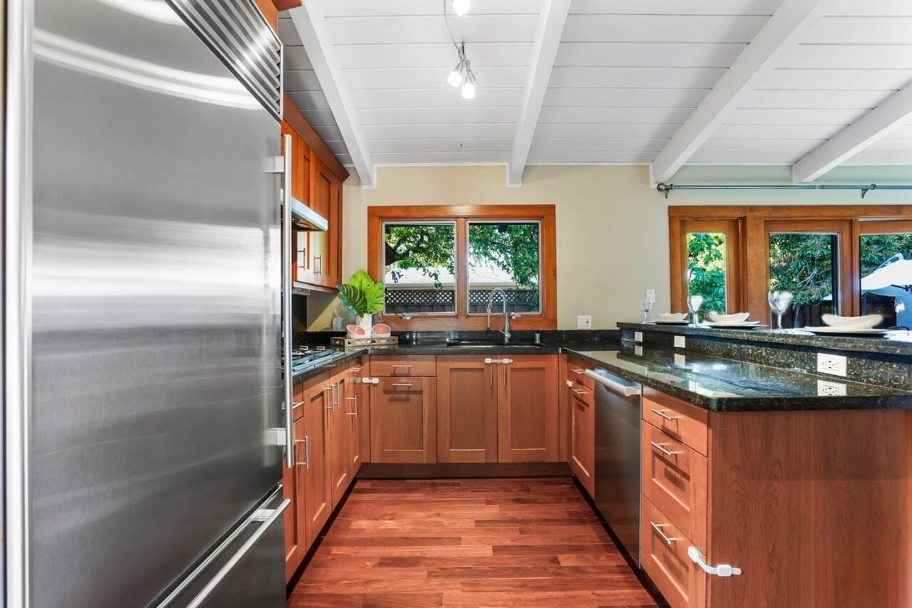 Building Photo - 2417 Johnson Pl