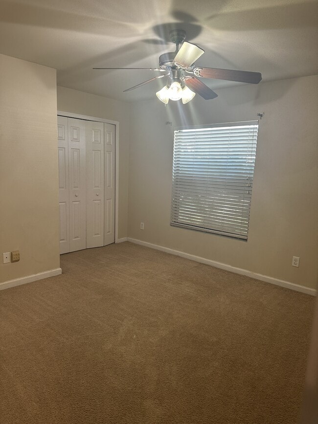 Building Photo - 464 Dryden Cir