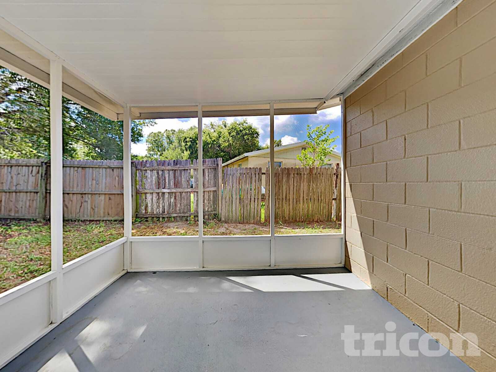 Building Photo - 10294 129th Terrace N