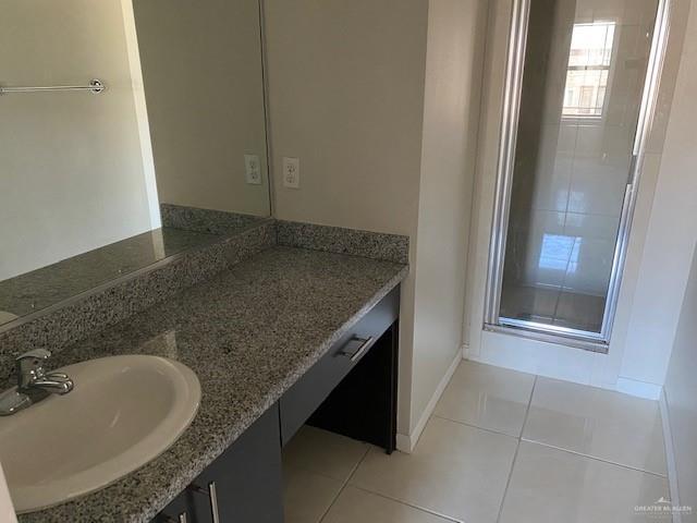 Building Photo - 25 W Fig Ave