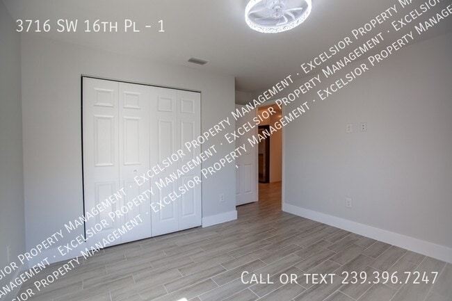 Building Photo - 3716 SW 16th Pl