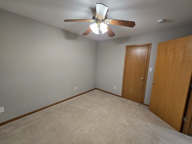 Building Photo - 4710 Donald Dr
