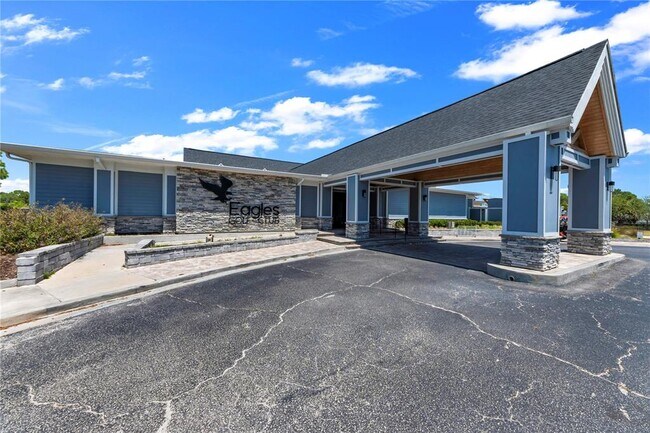 Building Photo - 13115 Royal George Ave