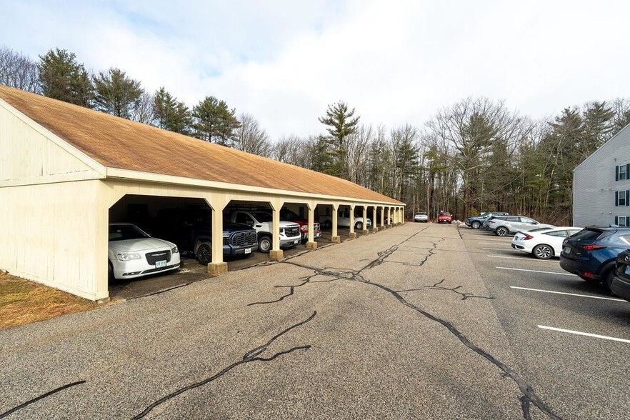 Building Photo - 1703 White Cedar Blvd