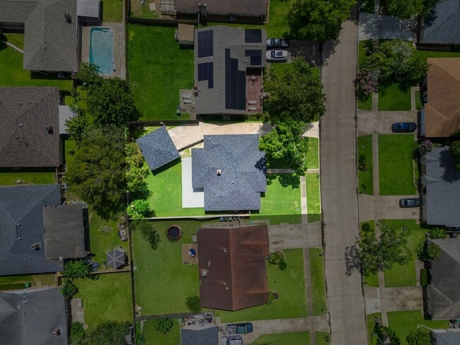 Building Photo - 11506 Hornbrook Dr