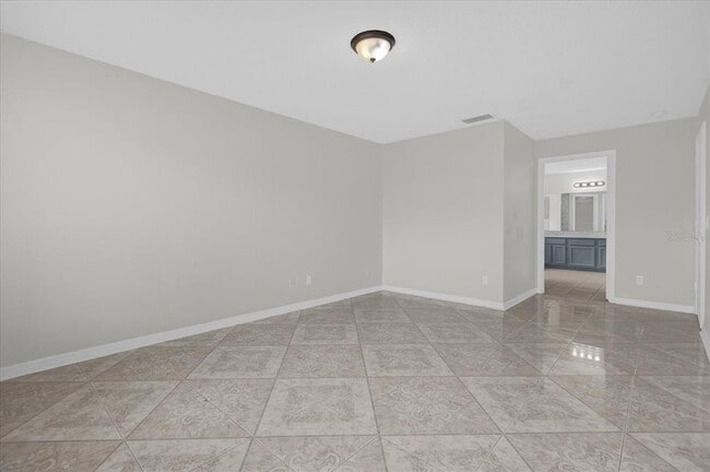 Building Photo - 10957 Norcross Cir