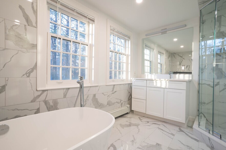 Building Photo - 40 Puddingstone Ln