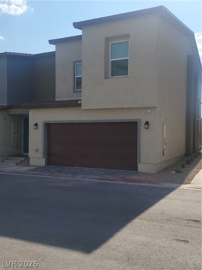 Building Photo - 9931 Apricot Hls St