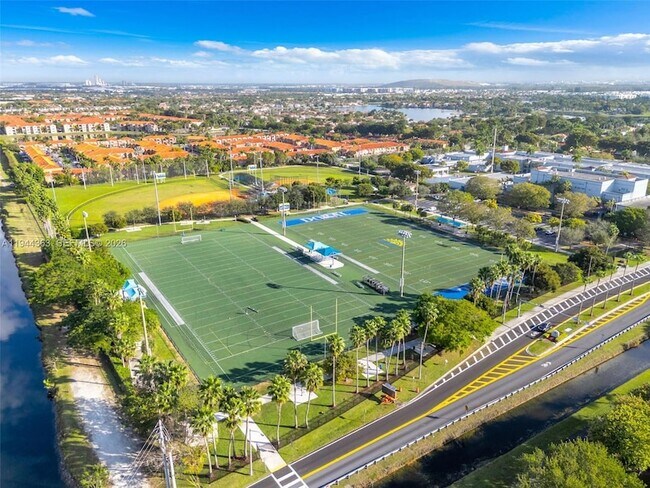 Building Photo - 5670 NW 116th Ave