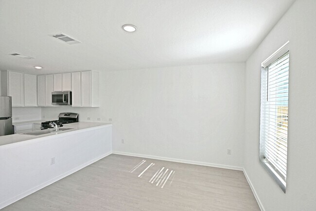 Building Photo - 11806 Bluebell Rdg