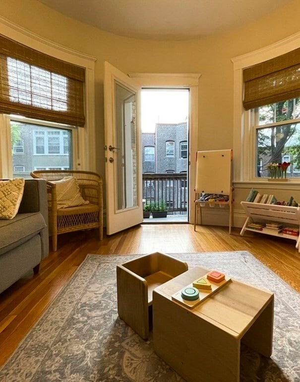 Building Photo - 88 Naples Rd