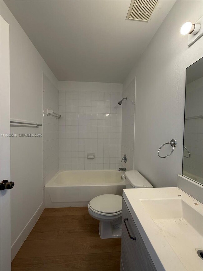 Building Photo - 4768 NW 114th Ave