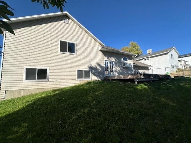 Building Photo - 1175 W 1420 N