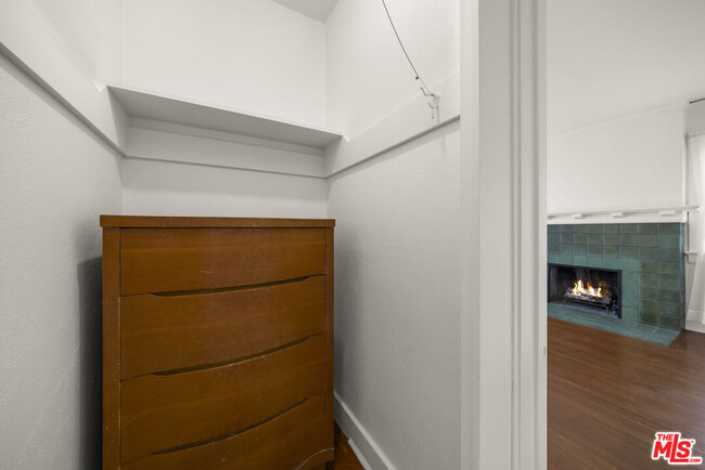 Building Photo - 2027 3rd St