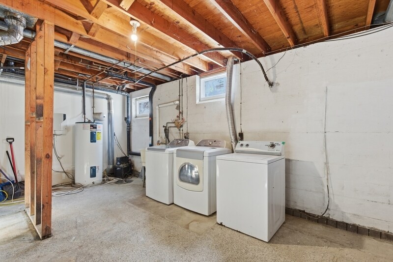 Building Photo - 4315 Spencer St