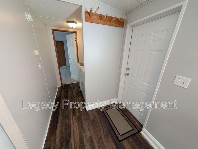 Building Photo - 5405 Swepsonville-Saxapahaw Rd