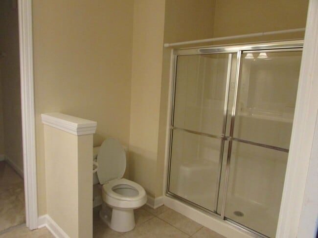 Building Photo - 908 Resort Cir