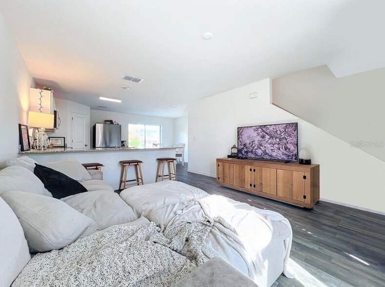 Building Photo - 17209 Sabrina Cir