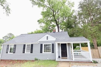Building Photo - 2405 Bransford Dr