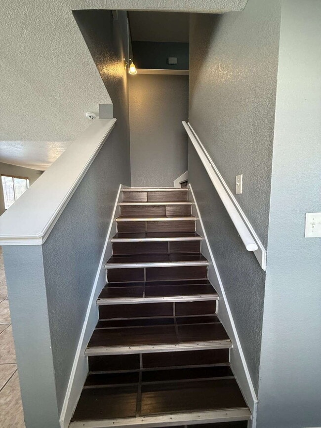 Building Photo - 14157 Tierra Delfin Dr