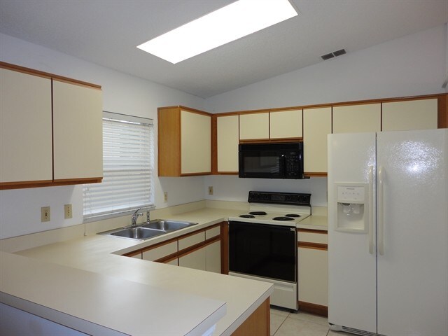 Building Photo - 1736 Terra Cota Ct