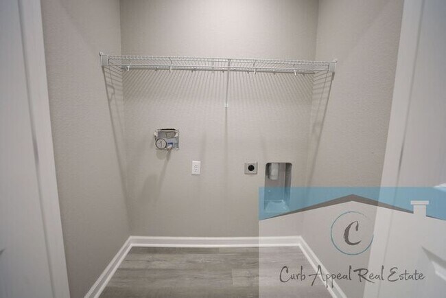 Building Photo - Move in special of $950!! Beautiful new construction 3 bed / 2 bath home -Brookland Schools