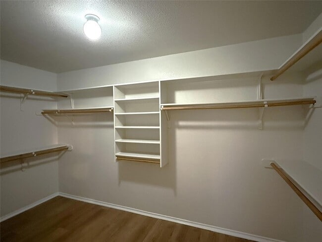 Building Photo - 3904 Cadoz Ct