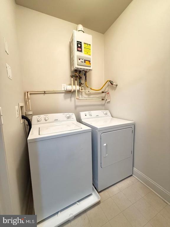 Building Photo - 4805 Mantlewood Way