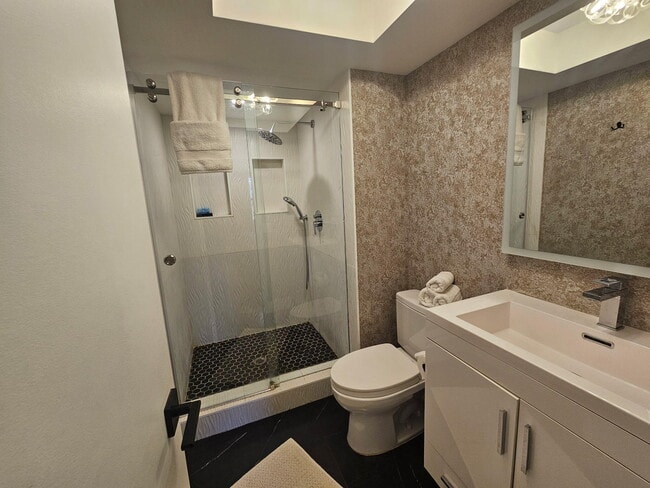 Building Photo - 1541 S Ocean Blvd