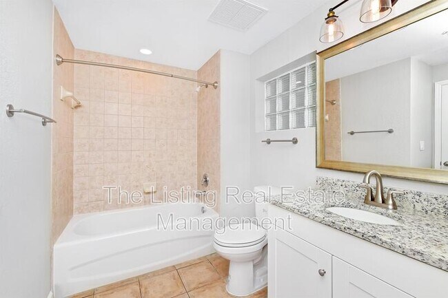 Building Photo - 7503 Atlantis Way
