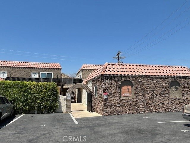 Building Photo - 36953 Bankside Dr
