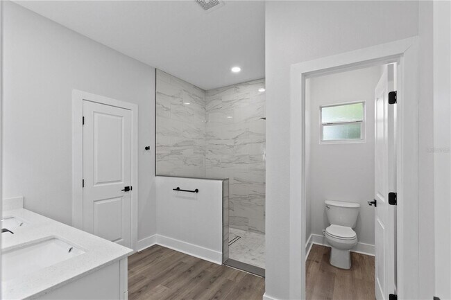 Building Photo - 12444 SW 76th Ln