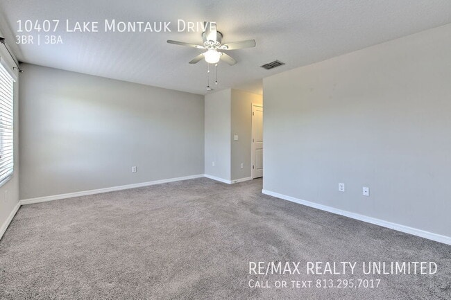 Building Photo - 10407 Lake Montauk Dr