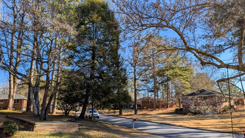 Building Photo - 831 Parkway Dr