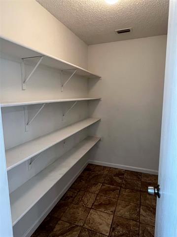 Building Photo - 3849 Irish Setter Dr