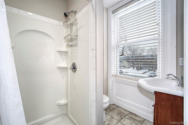 Building Photo - 97 Broadway Ave