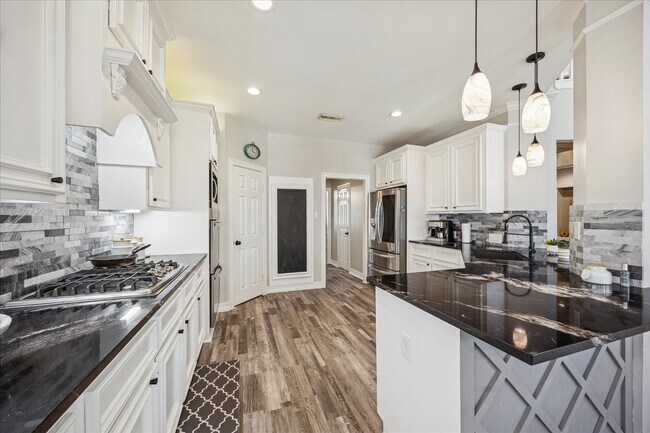 Building Photo - 3010 Gorom Ct