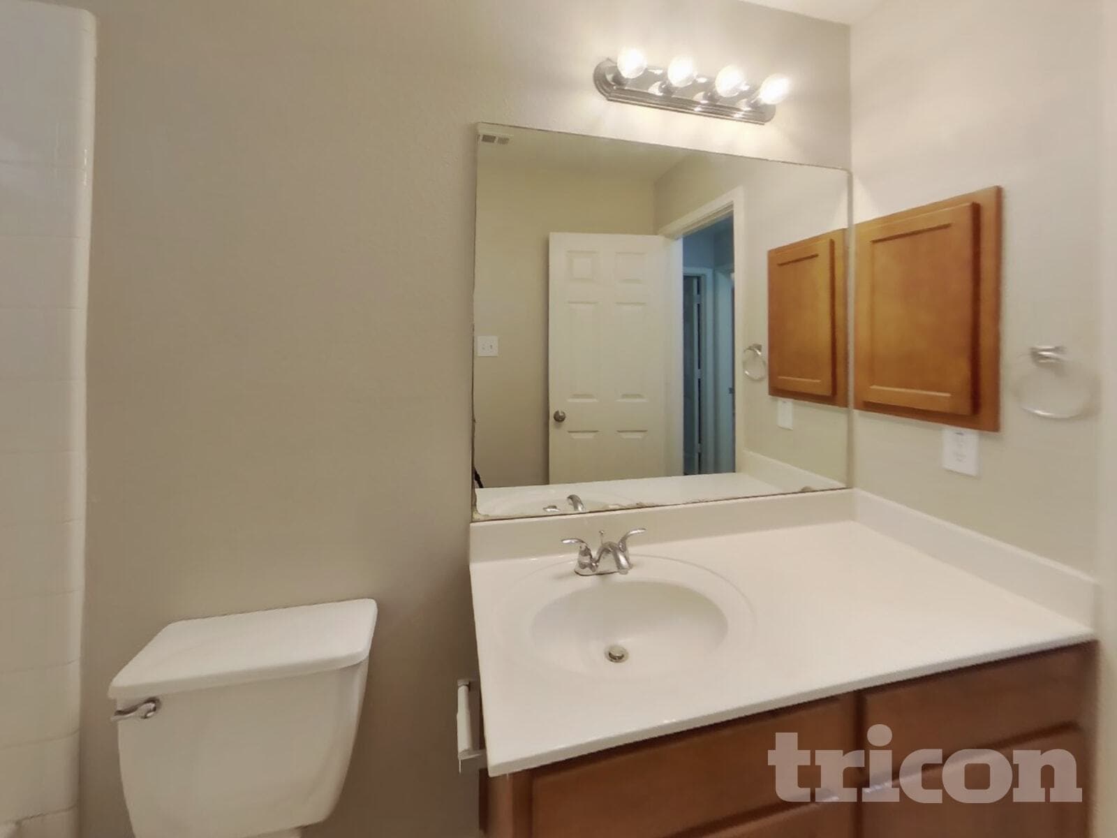 Building Photo - 10411 Trotters Bay