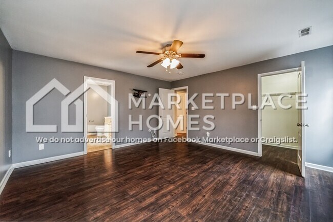 Building Photo - 15820 Flat Rock Ct NW
