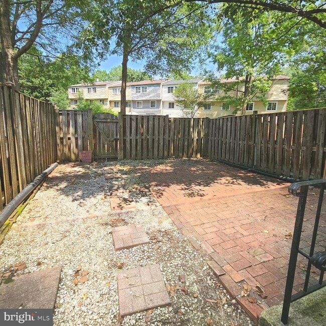 Building Photo - 5302 Harbor Ct Dr