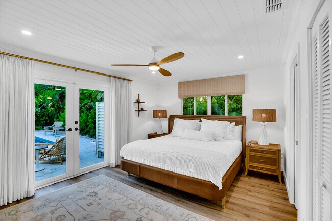 Building Photo - 1830 E Sandpiper Rd