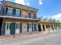 Building Photo - 1027 Chartres St