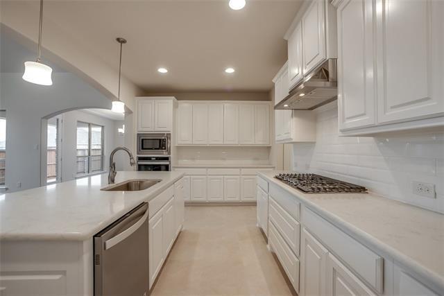 Building Photo - 15226 Catalpa Rd