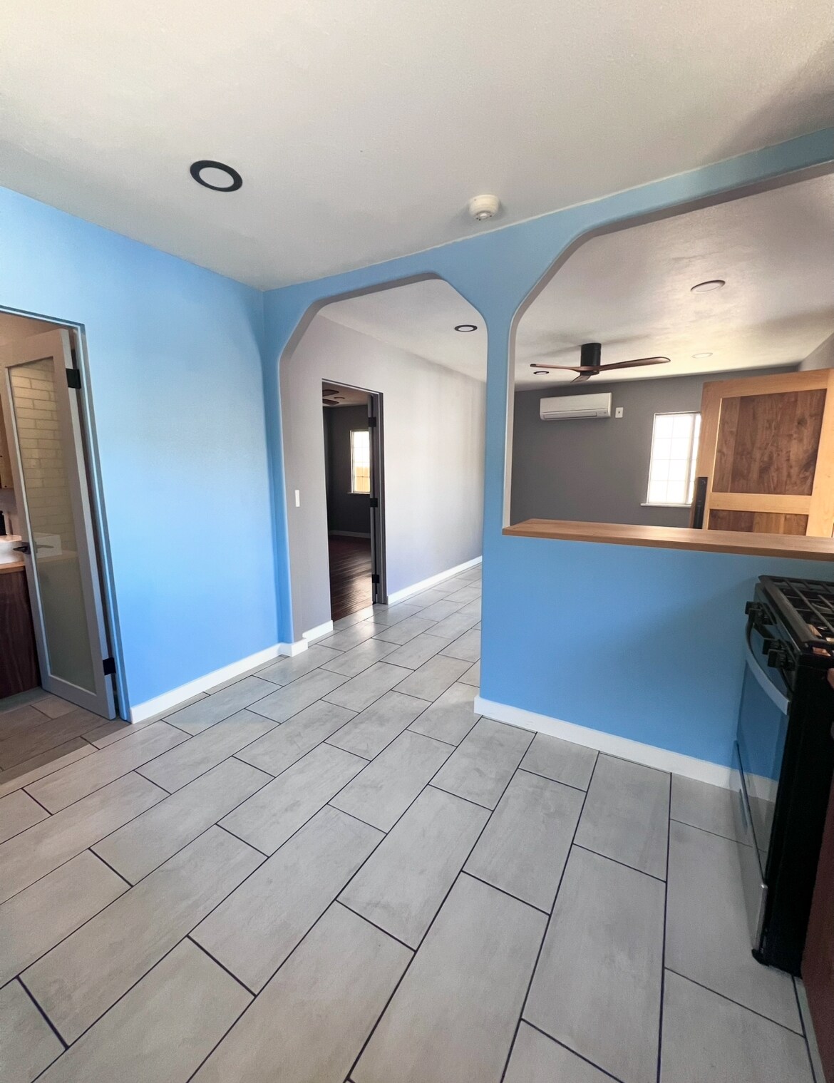 Building Photo - 3547 E Green St